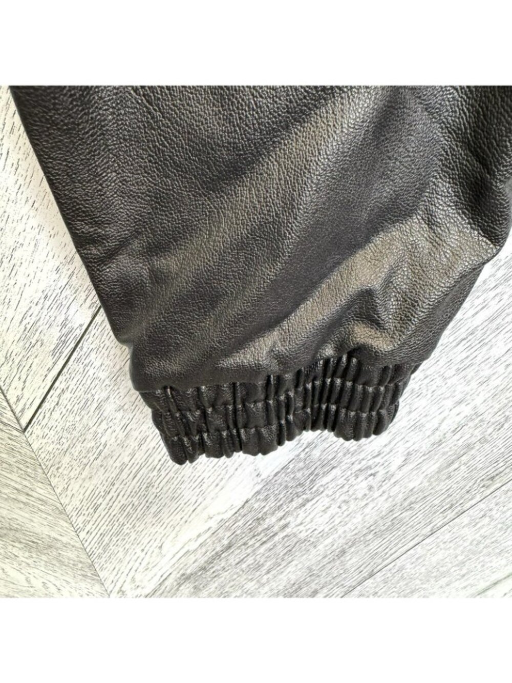 Spanx Faux Leather Like Jogger Pants Womens Size XL Black Pull On NWT NEW - Picture 3 of 7